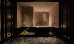 引入高端俱乐部运营模式