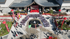 是按照五星级尺度打制的分析型度假酒